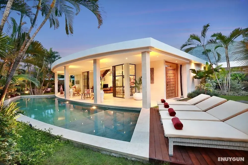 Seminyak White Design Villa - Öne Çıkan Resim