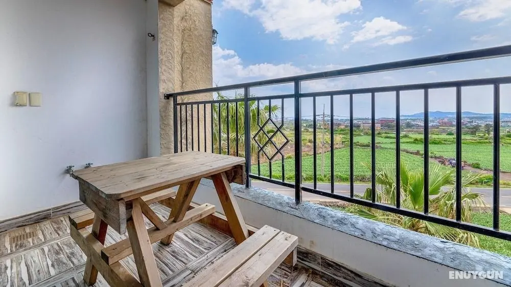 Seogwipo Dobitnarae Resort - Oda