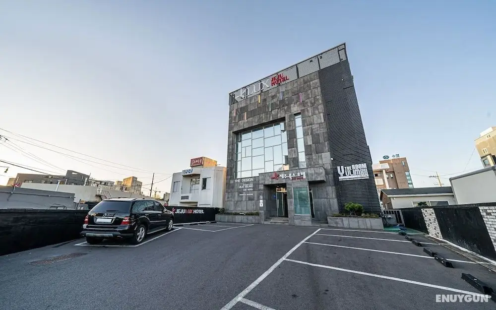 Seogwipo Lux Hotel - Misafir Tesisleri ve Hizmetleri