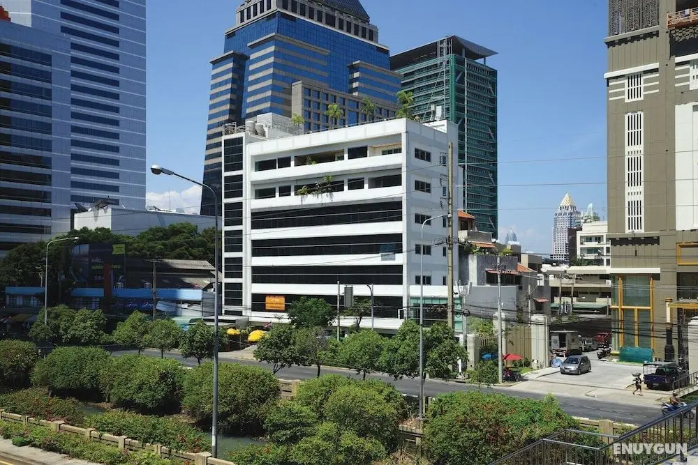 Serena Sathorn Suites - Dış Mekan