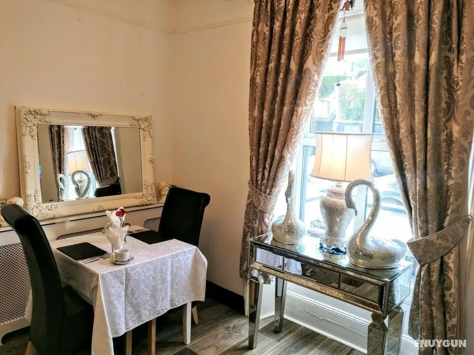 Serendipity House - Genel