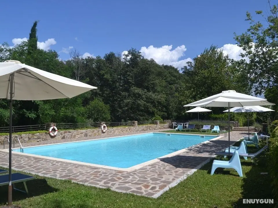 Serene Apartment With Garden, Pool, Terrace, Deckchairs - Öne Çıkan Resim
