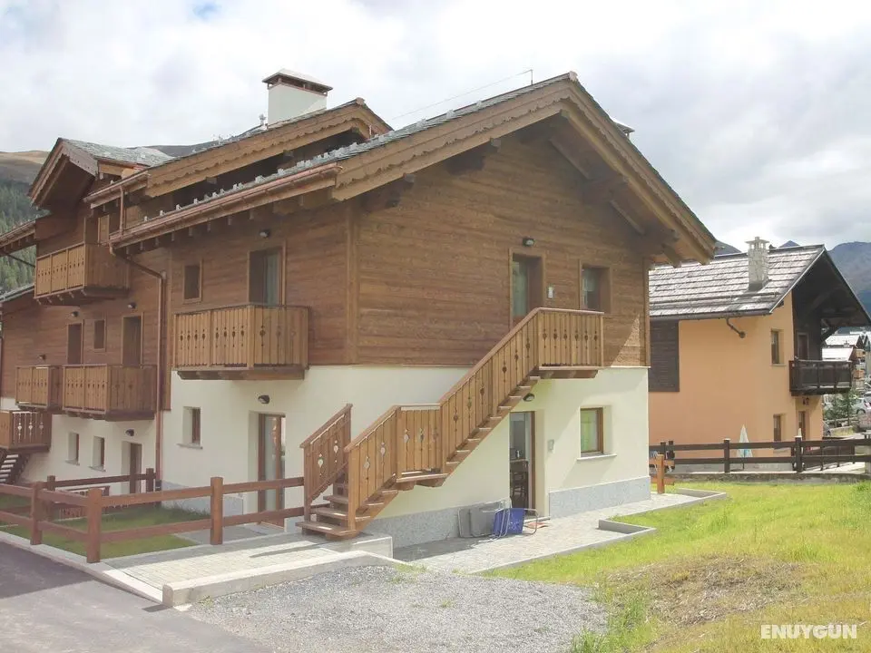 Serene Holiday Home in Livigno Italy near Ski Area - Öne Çıkan Resim