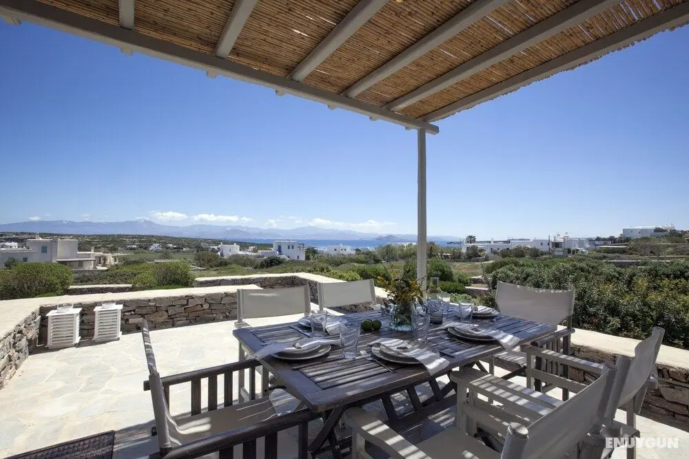 Serene Holiday Villa - Views, nr Best Family Beach by VillaRentalsgr - Öne Çıkan Resim