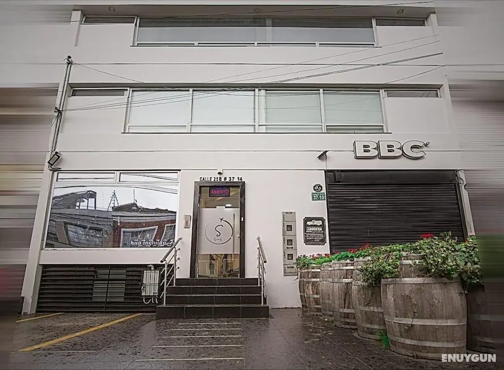 Hotel Serenity Corferias Bogota - Dış Mekan
