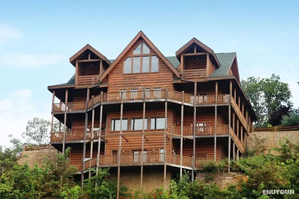 Serenity Mountain Pool Lodge - Nine Bedroom Cabin - Öne Çıkan Resim