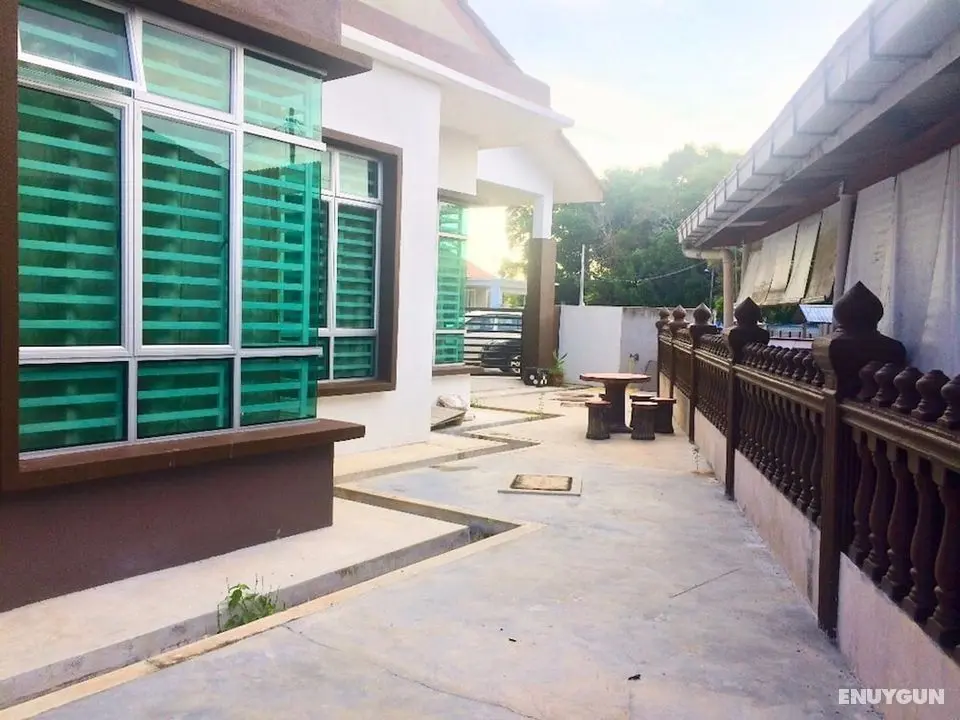 Seri Rendang Homestay Pekan Pahang - Oda