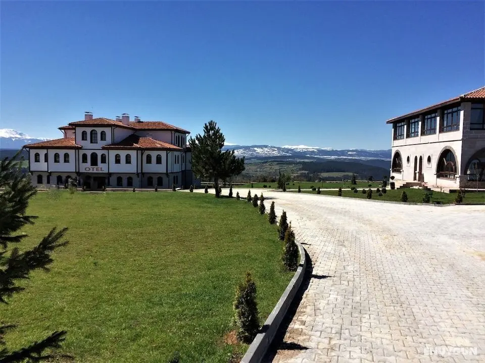 Şerife Bacı Öğretmenevi Doğa Kültür Köyü - Dış Mekan