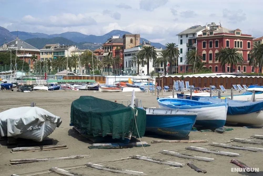 Sestri Mare & Beach Services Residence - Öne Çıkan Resim