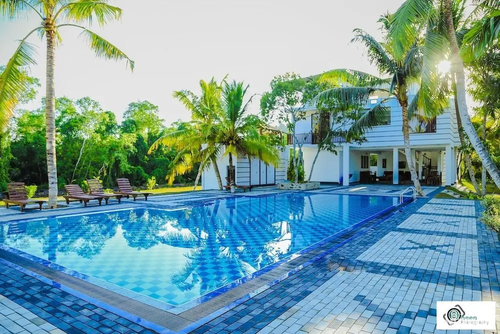 Shades Resort and Villa - Öne Çıkan Resim