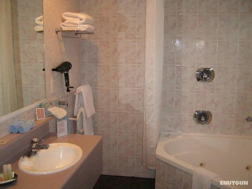 Shadzz Motel & Conference Centre - Genel