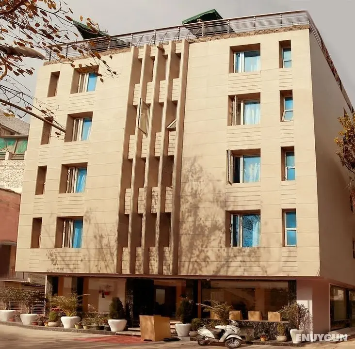 Hotel Shanti Plaza - Dış Mekan