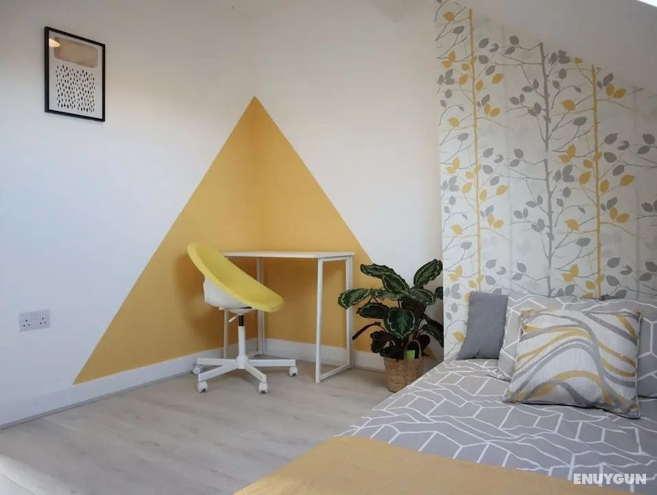 Sheffield 4-bedroom house free parking - Oda
