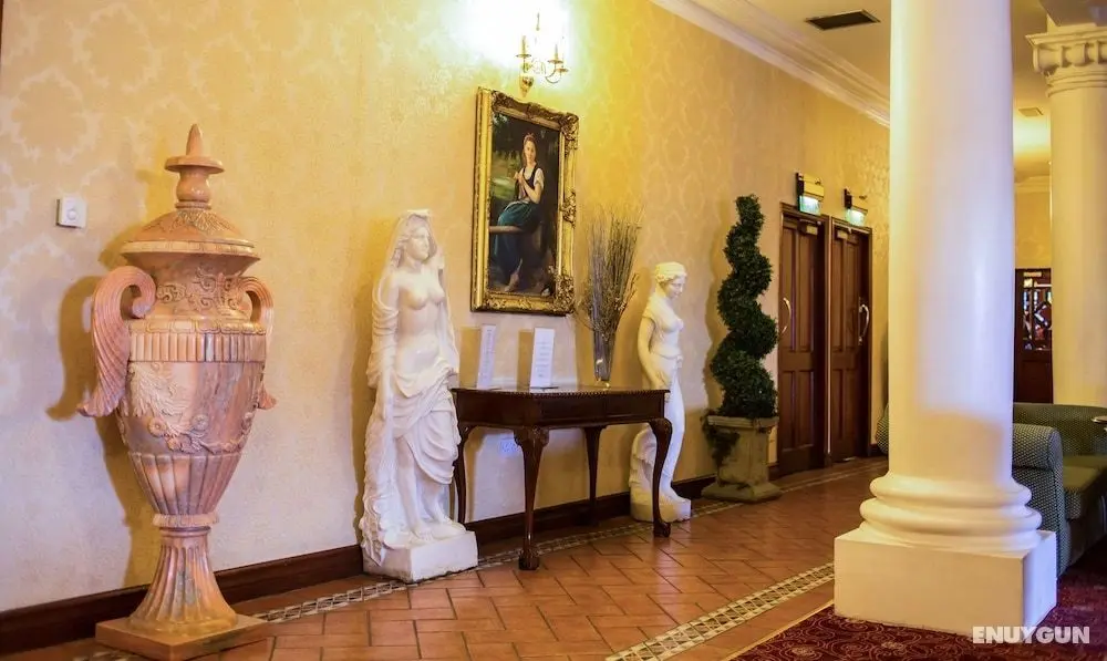 Sheldon Park Hotel and Leisure Club - Lobi