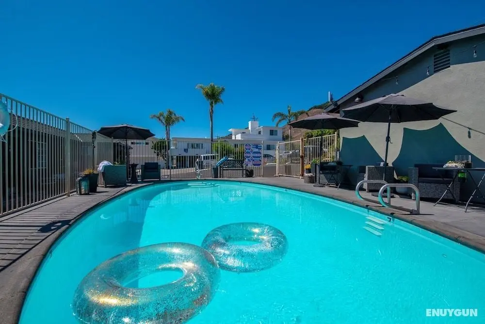 Shell Beach Inn - Havuz
