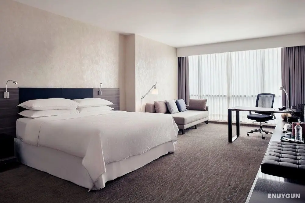 Sheraton Ambassador Hotel - Öne Çıkan Resim