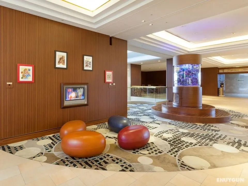 Sheraton Grande Tokyo Bay Hotel - Lobi
