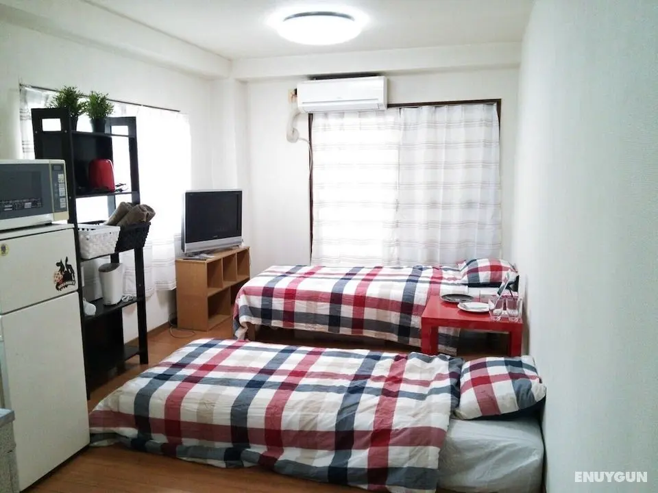 Shinjuku Road Building 201 - Öne Çıkan Resim