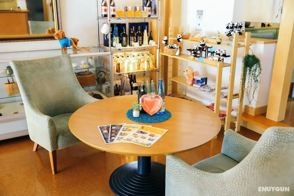 Shinnishiki Hotel - Lobi