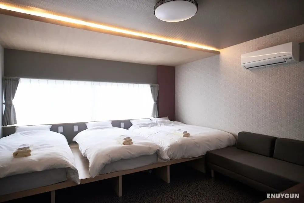 Shinsaibashi House - Öne Çıkan Resim
