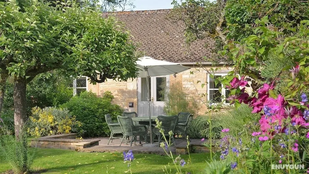 Shipton Cottage - Dış Mekan