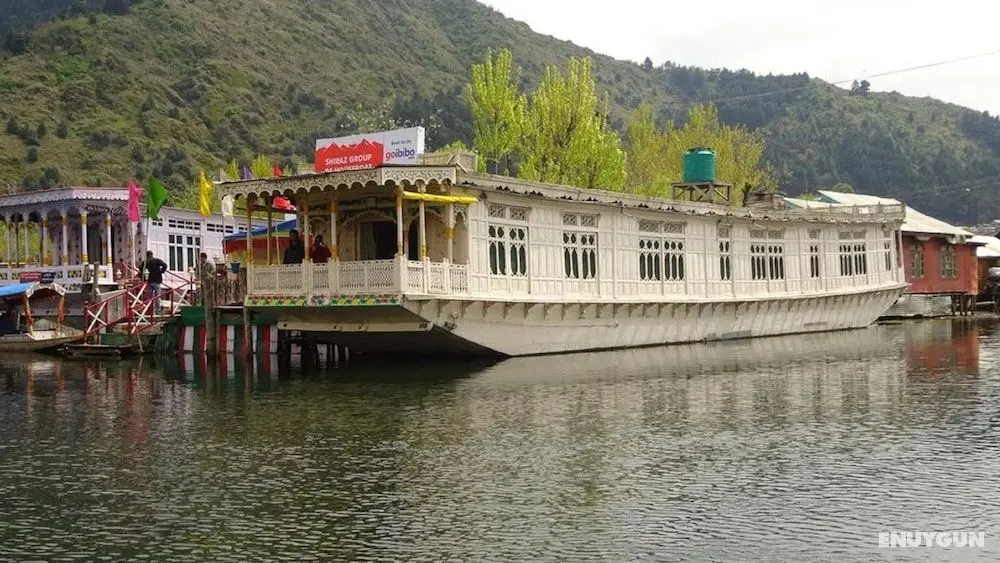Shiraz Deluxe Houseboat - Öne Çıkan Resim