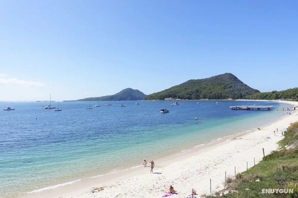 Shoal Bay Views at Shoal Bay - Öne Çıkan Resim