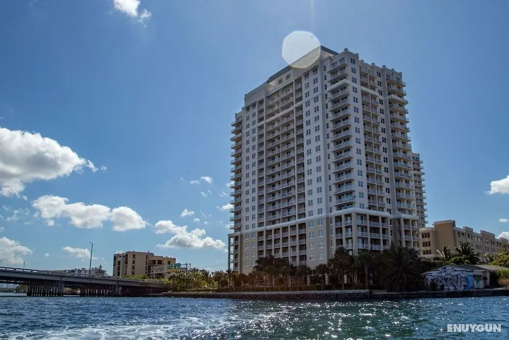 Shorecrest Miami Bay - Dış Mekan
