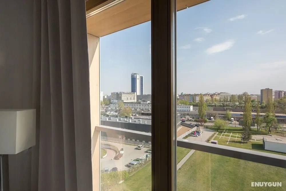 ShortStayPoland Kolejowa - B10 - Oda Manzaraları