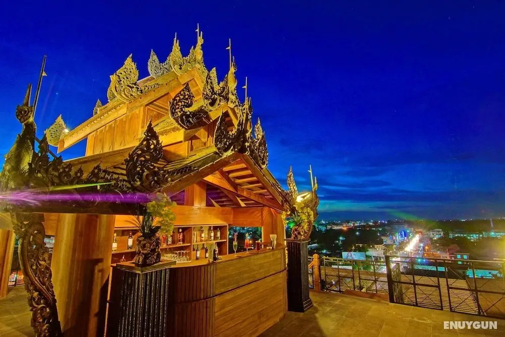 Shwe Ingyinn Hotel - Bar