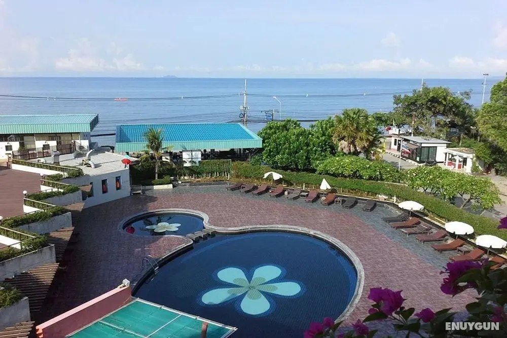 Sigma Resort Jomtien Pattaya - Havuz
