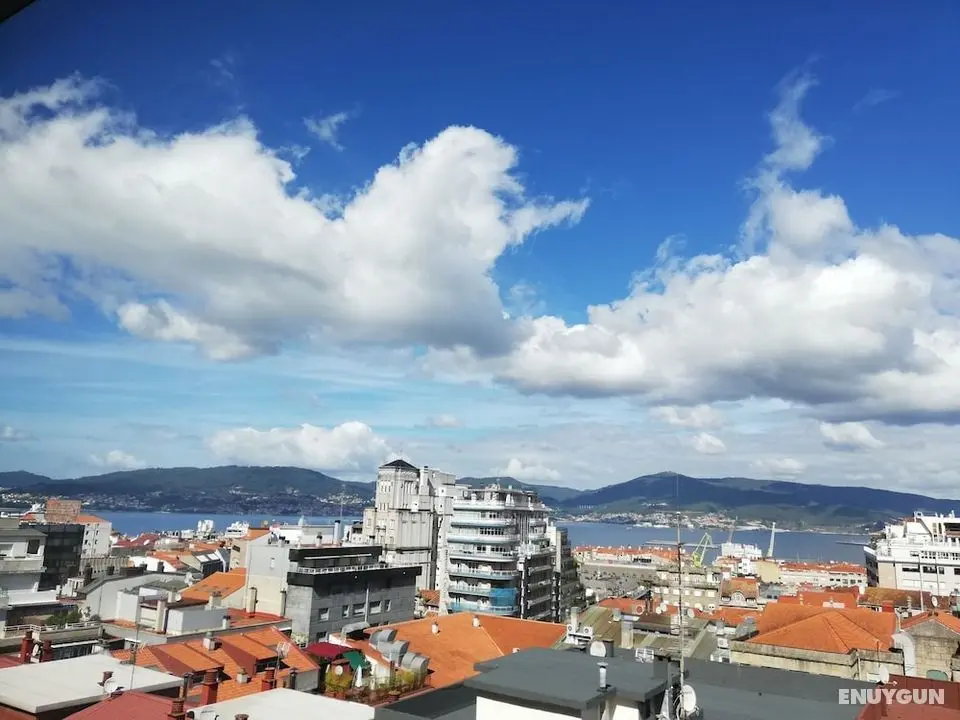 Hotel Silken Axis Vigo - Dış Mekan