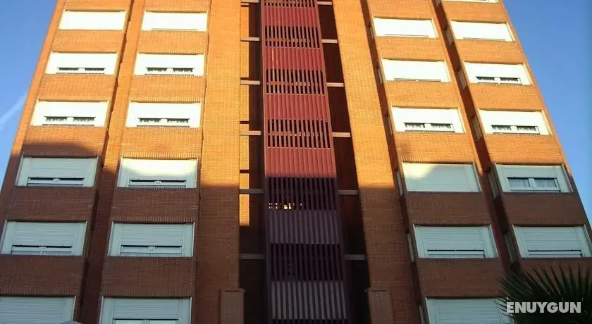 Silken Torre Garden - Genel