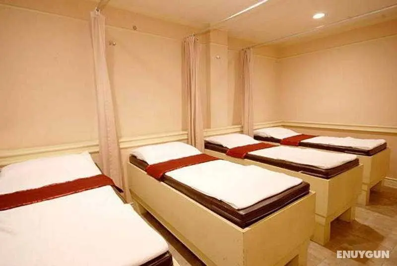 Silom Avenue Inn Bangkok - Genel