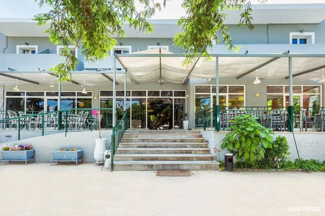 Silver Bay Hotel - Genel