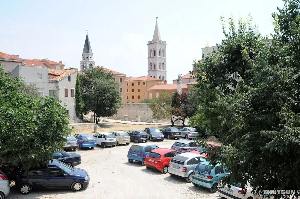 Silver & Gold Luxury Rooms - Oda Manzaraları