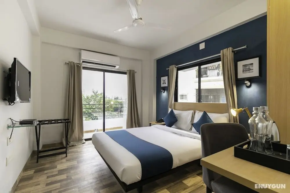 SilverKey Executive Stays 42958 SG Highway - Öne Çıkan Resim