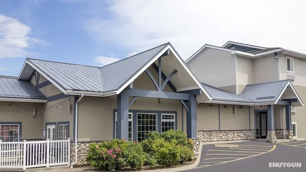 SilverStone Inn & Suites Spokane Valley - Dış Mekan