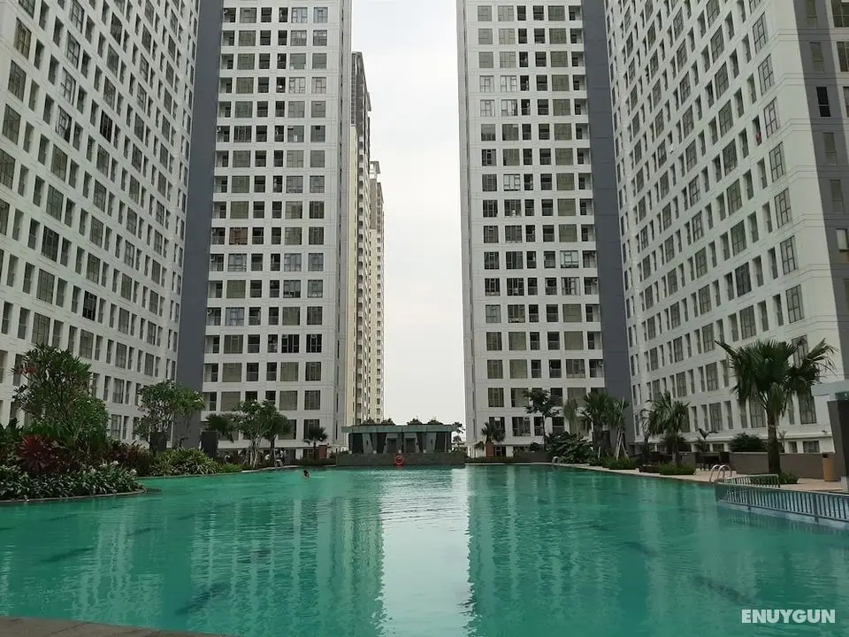 Simple And Comfort Design 2Br Apartment At M Town Residence - Havuz