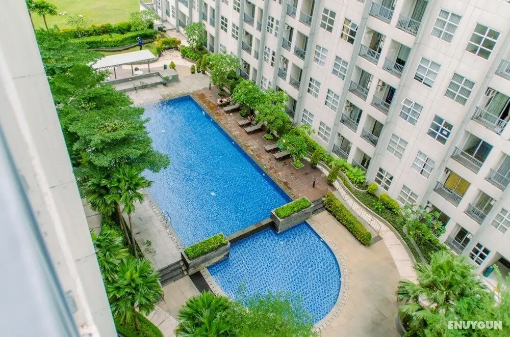 Simply And Comfort Living 2Br At Saveria Bsd City Apartment - Havuz