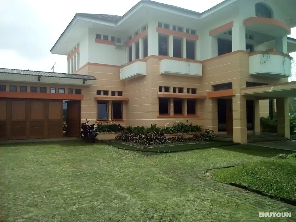 Simply Homy Guesthouse Graha Puspa - Öne Çıkan Resim