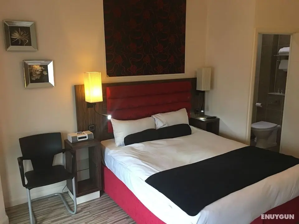 Simply Rooms & Suites - Öne Çıkan Resim
