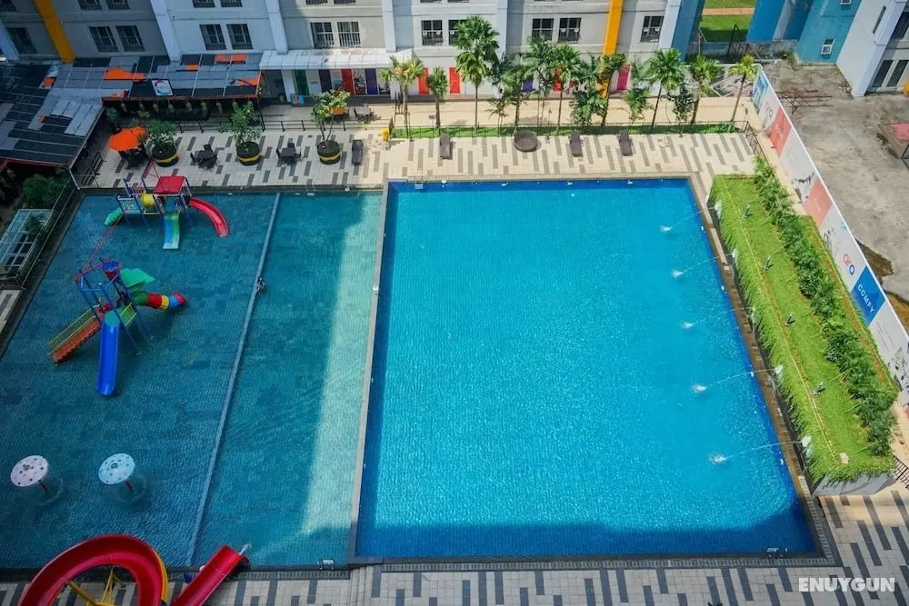 Simply Strategic and Comfy Studio Paramount Skyline Apartment - Konum Öne Çıkanlar