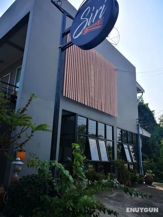 Siri Guesthouse at Suratthani - Öne Çıkan Resim