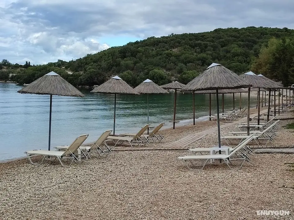 Sivotahomes-green - Plaj