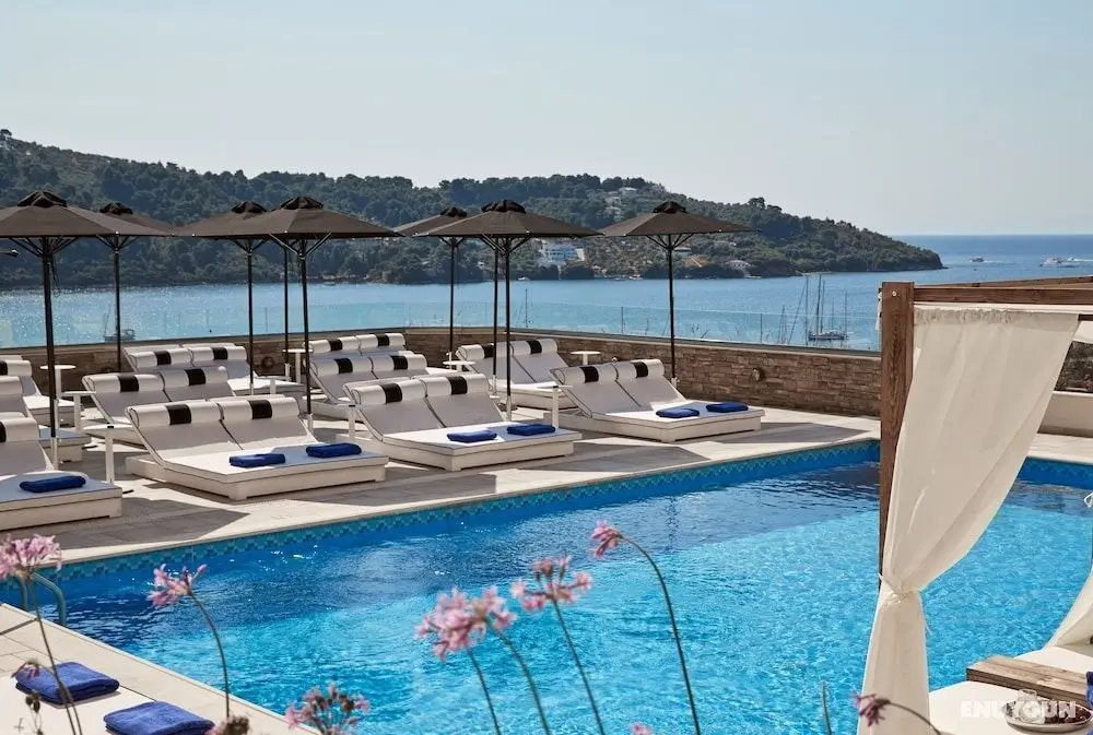 Skiathos Living - Öne Çıkan Resim