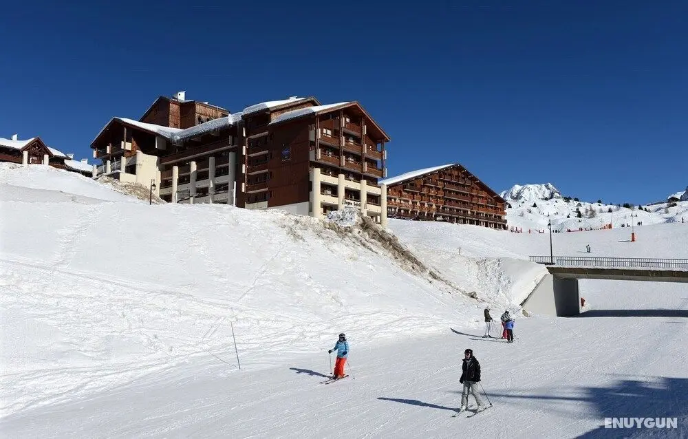 Skissim Select - Résidence Le Cervin - Kayak ve Snowboarding
