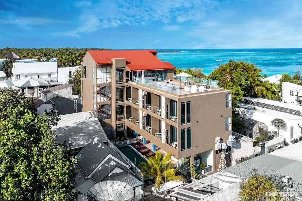 Sky Beach Maldives Hotel - Öne Çıkan Resim