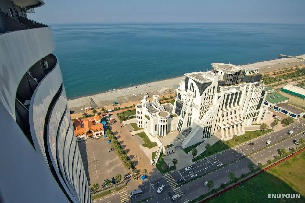 Sky Inn Hotel Batumi - Dış Mekan