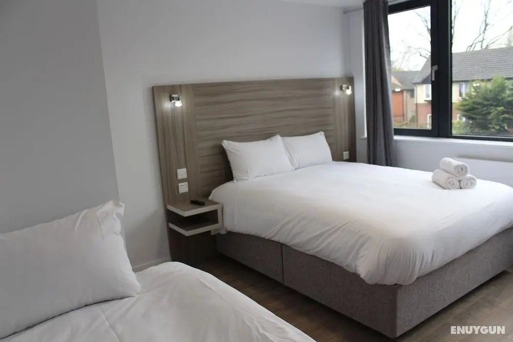 Sky Nights Hotel London Heathrow - Öne Çıkan Resim